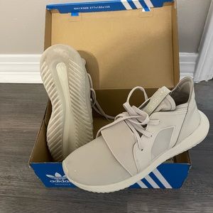 Adidas tubular defiant